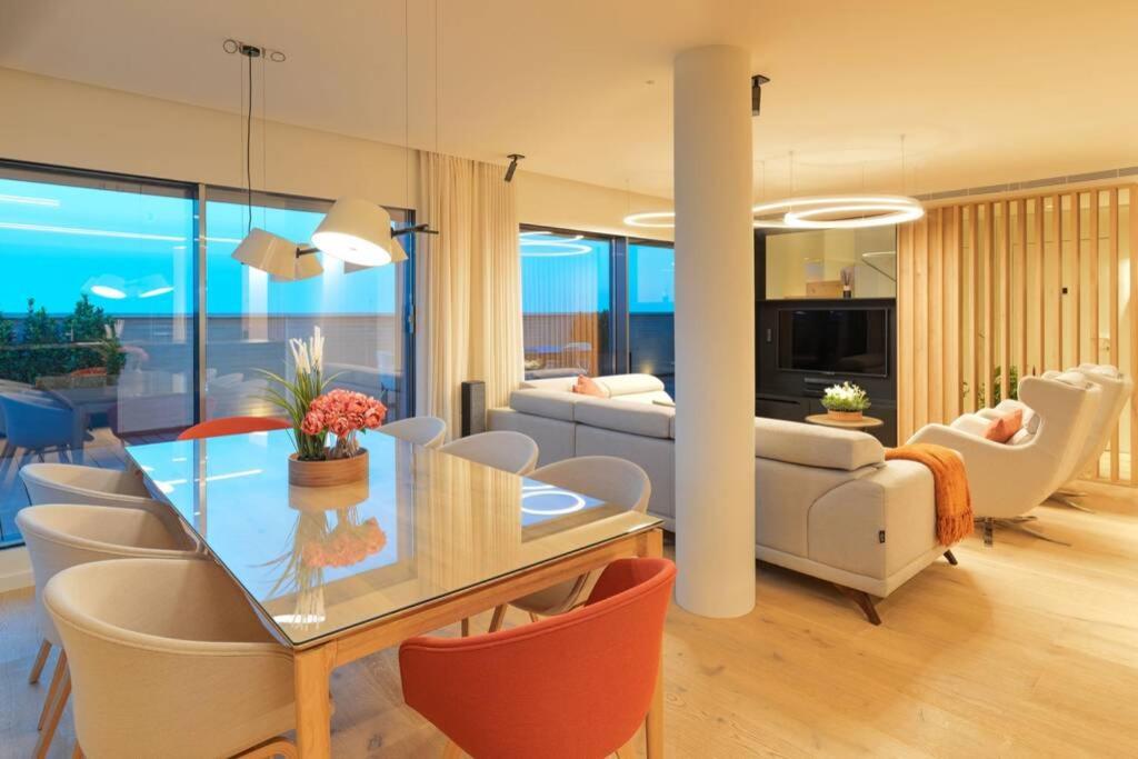 Apartament D&R Penthouse On The Beach Malaga Zewnętrze zdjęcie