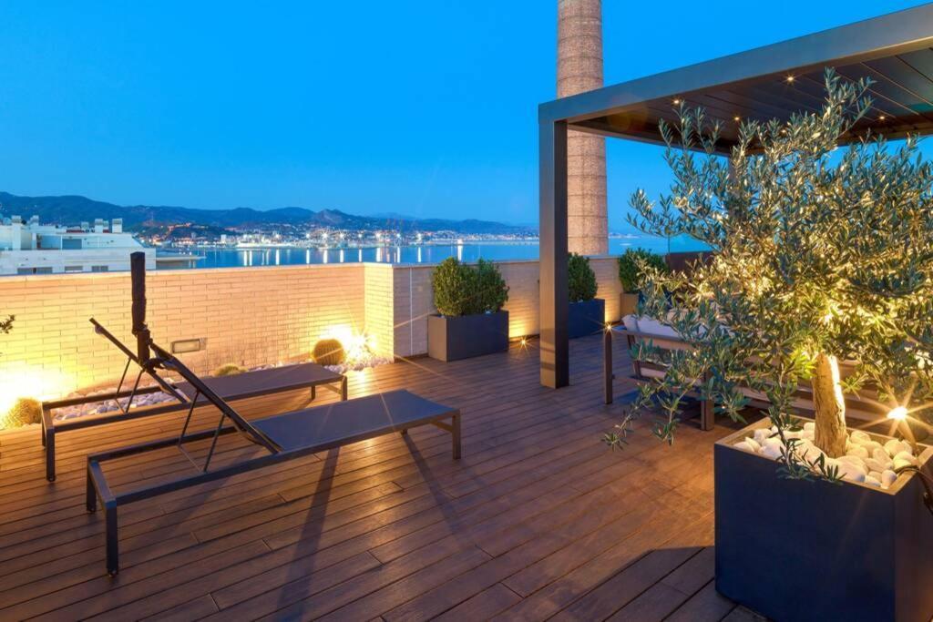 Apartament D&R Penthouse On The Beach Malaga Zewnętrze zdjęcie