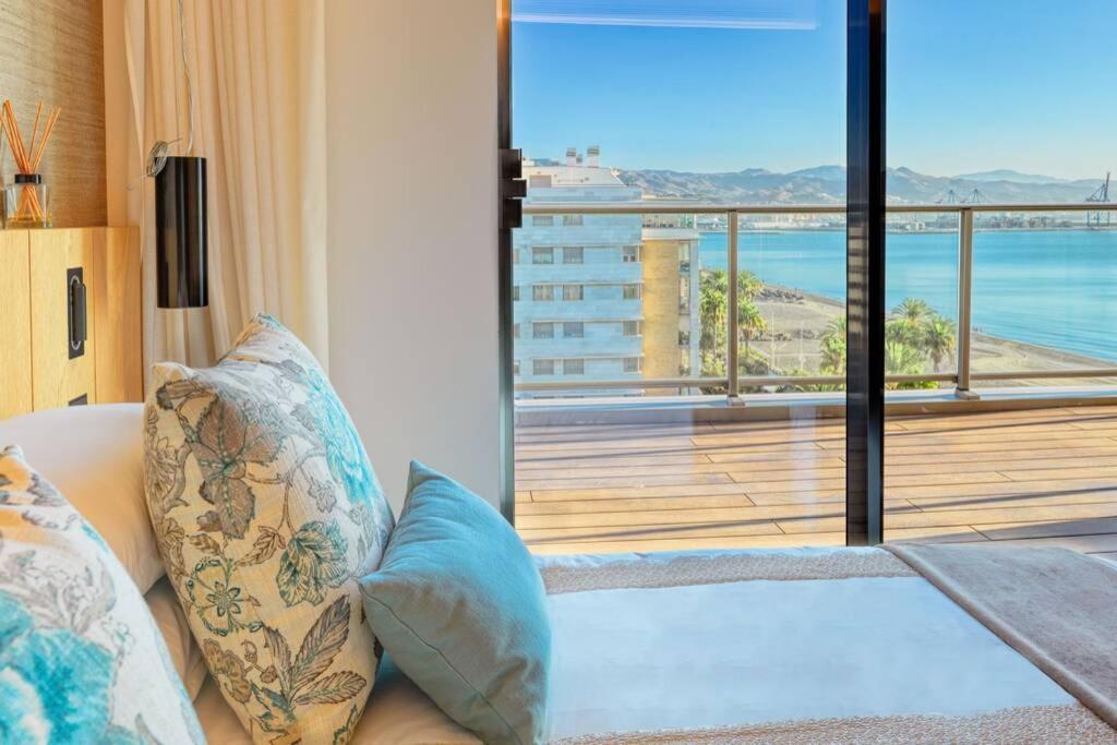 Apartament D&R Penthouse On The Beach Malaga Zewnętrze zdjęcie