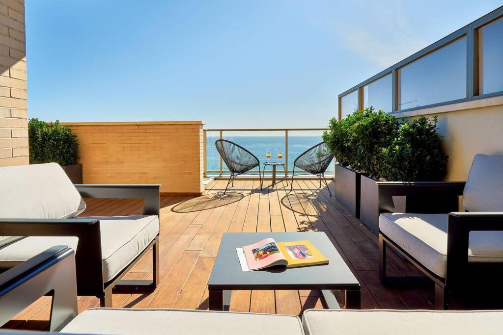 Apartament D&R Penthouse On The Beach Malaga Zewnętrze zdjęcie