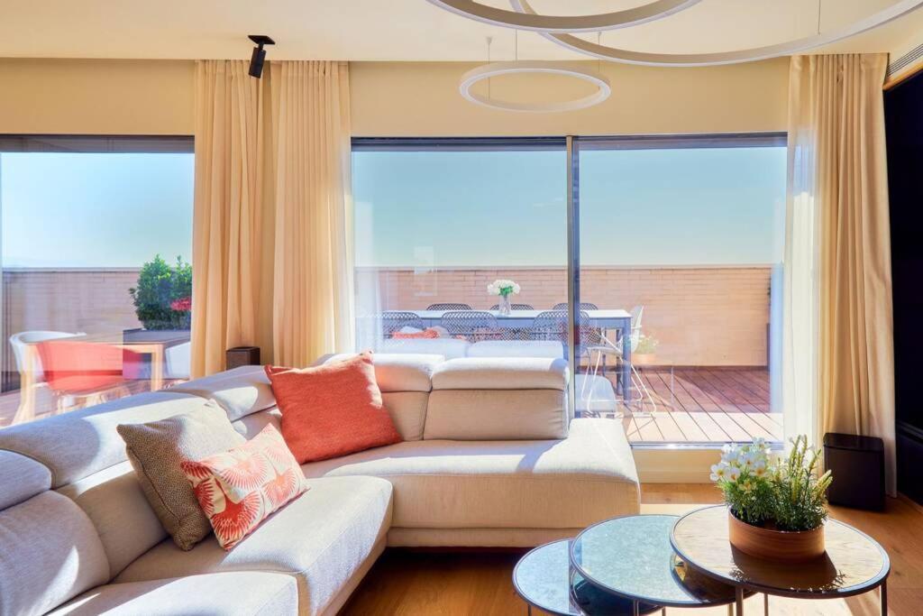 Apartament D&R Penthouse On The Beach Malaga Zewnętrze zdjęcie