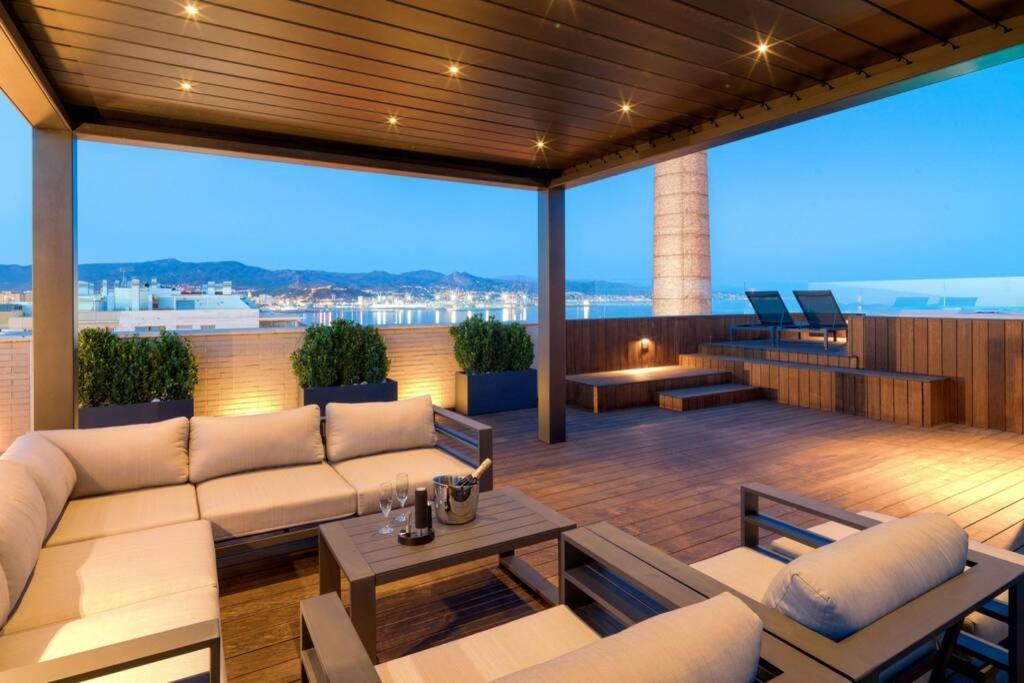 Apartament D&R Penthouse On The Beach Malaga Zewnętrze zdjęcie