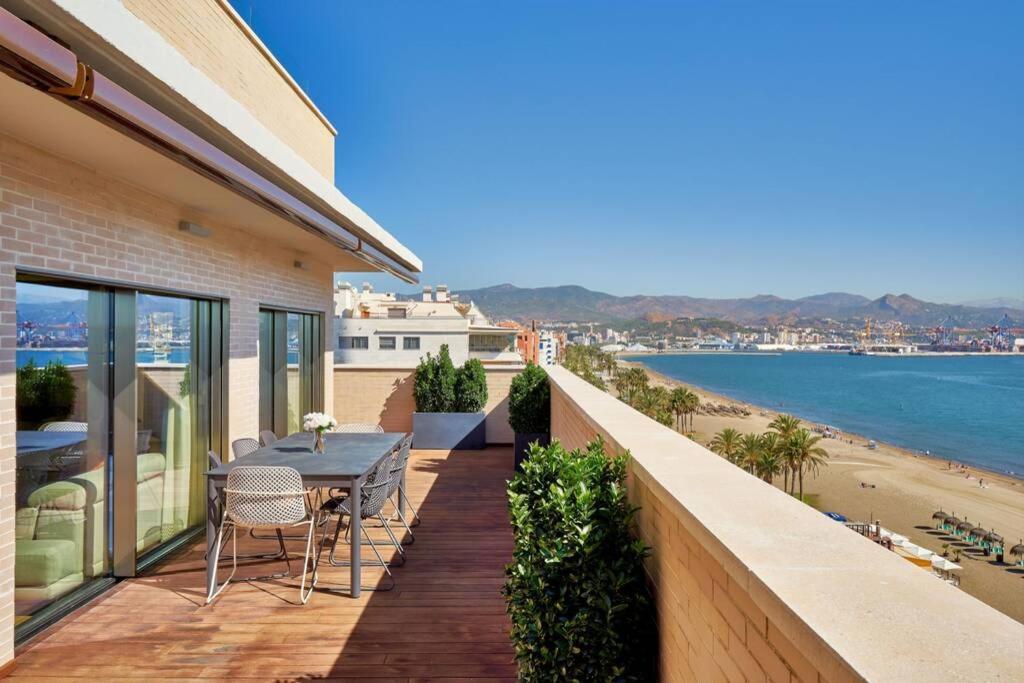 Apartament D&R Penthouse On The Beach Malaga Zewnętrze zdjęcie